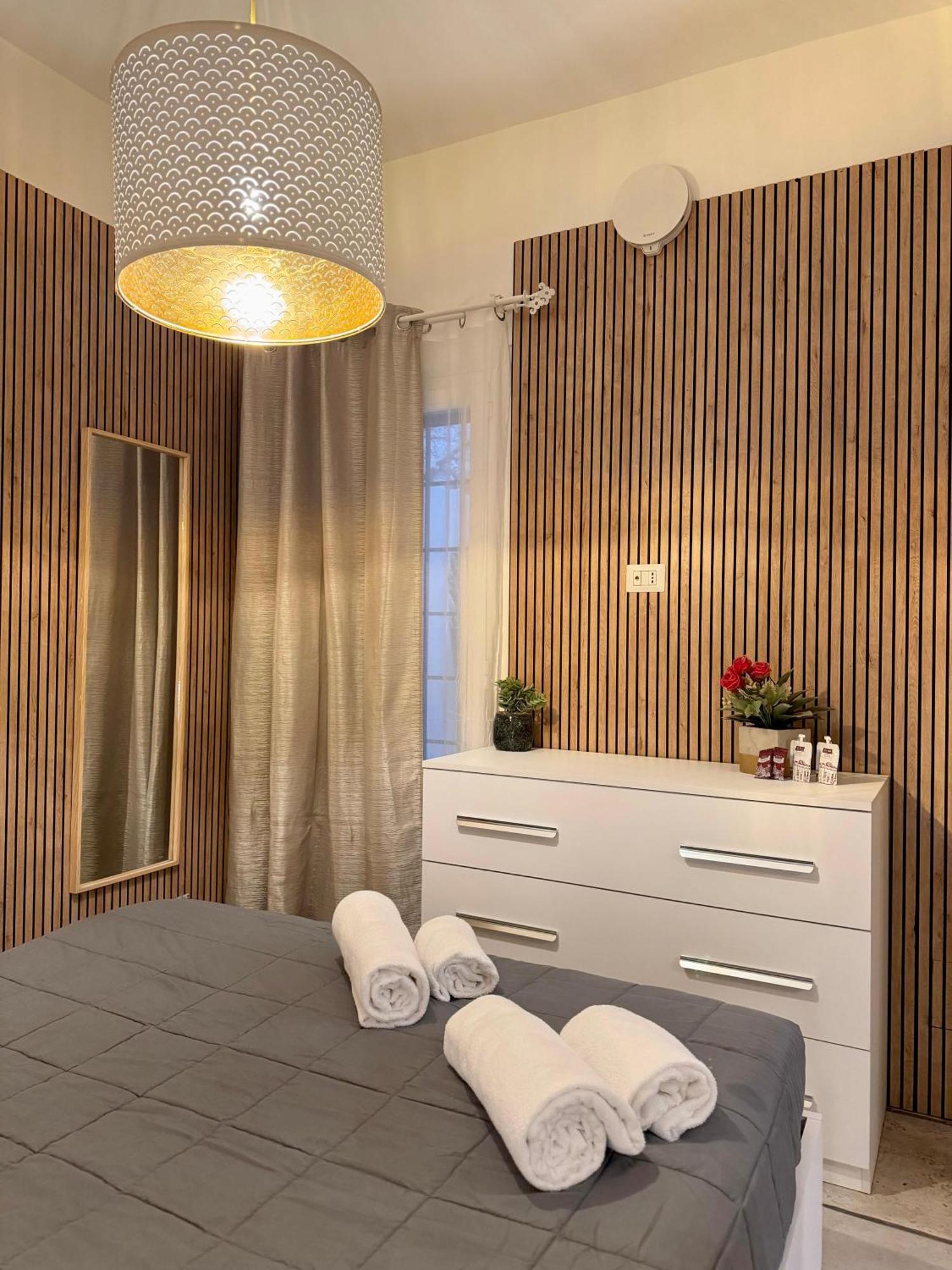 Leonina 75 Holidays Rome Exterior photo